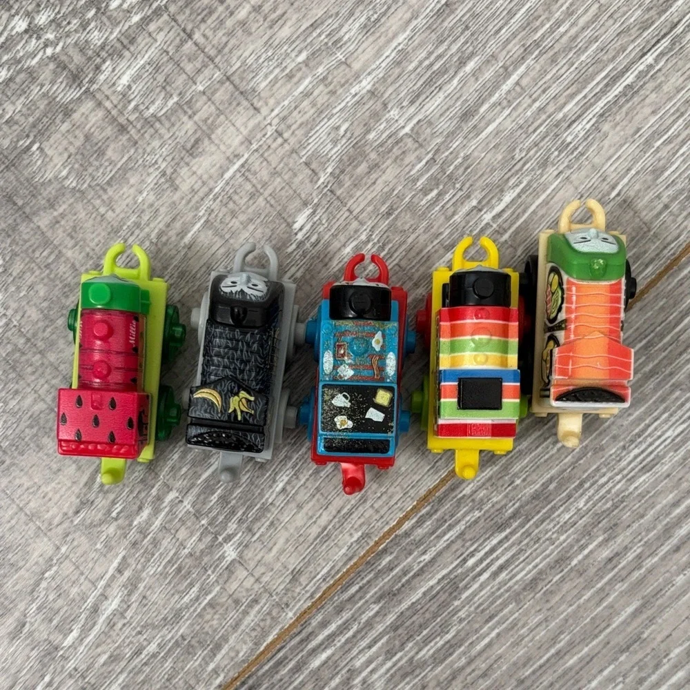 Lot of Thomas Minis